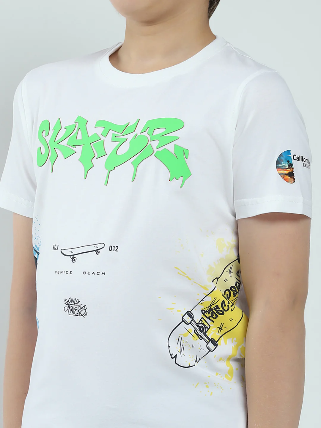 Boys White Printed Round Neck Half Sleeve T-Shirt - Image 6