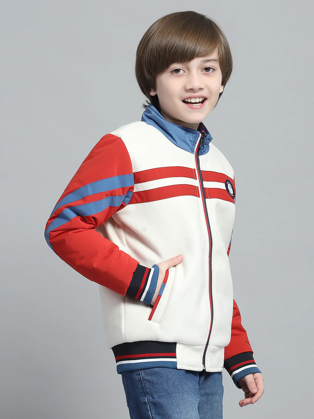 Boys White & Rust Printed Mock Neck Full Sleeve Reversible Jacket - Image 4