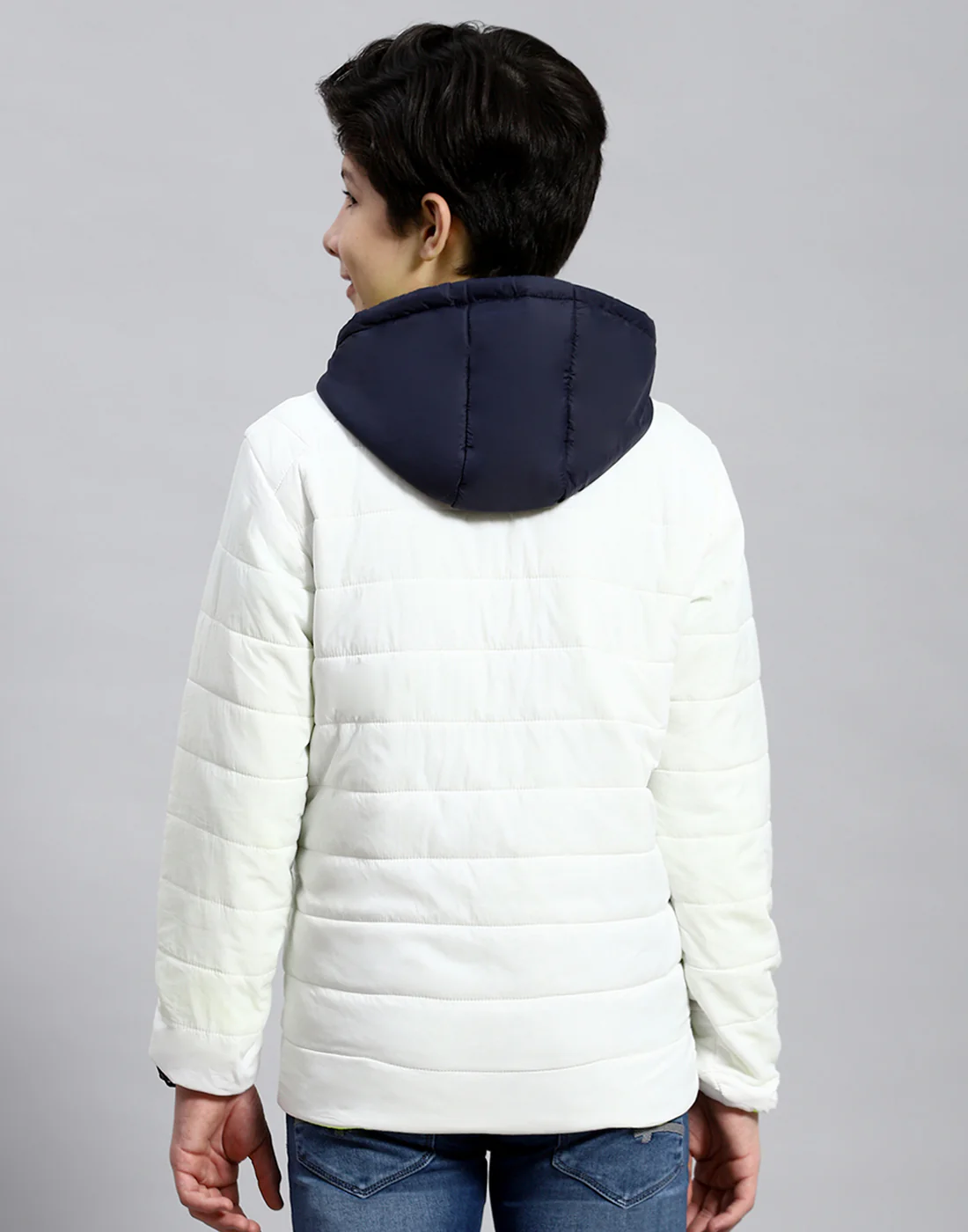 Boys White Solid Collar Full Sleeve Boys Jacket - Image 5