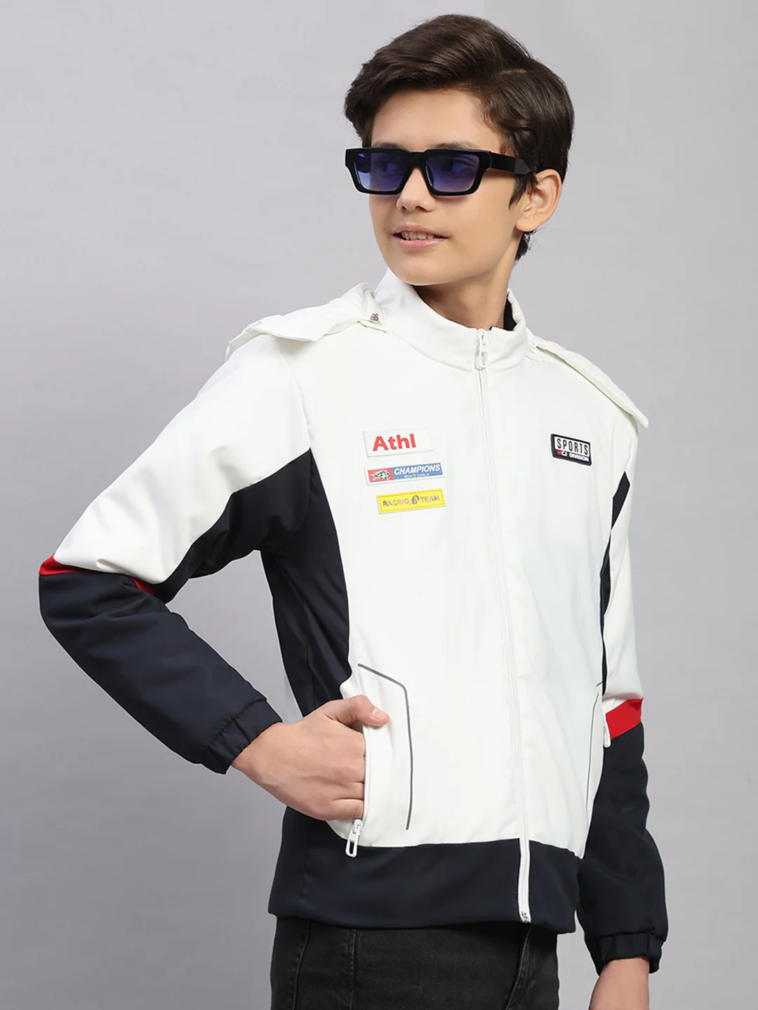 Boys White Solid Hooded Full Sleeve Jacket - Image 4