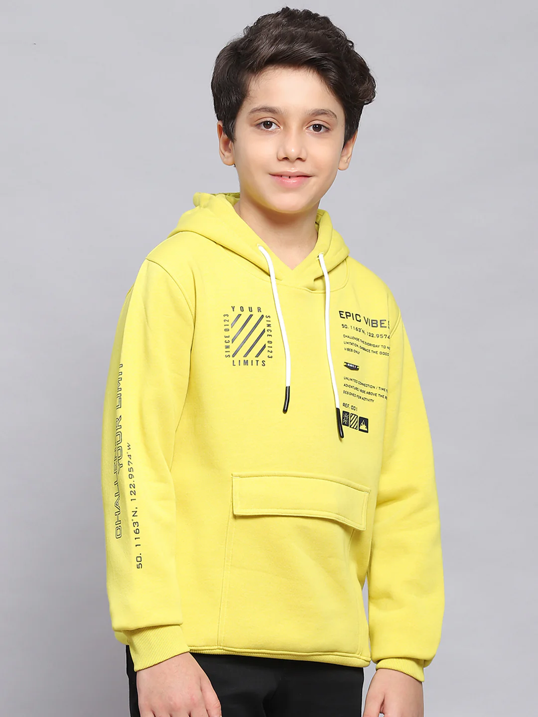 Boys Yellow Printed Hooded Full Sleeve Sweatshirt - Image 4