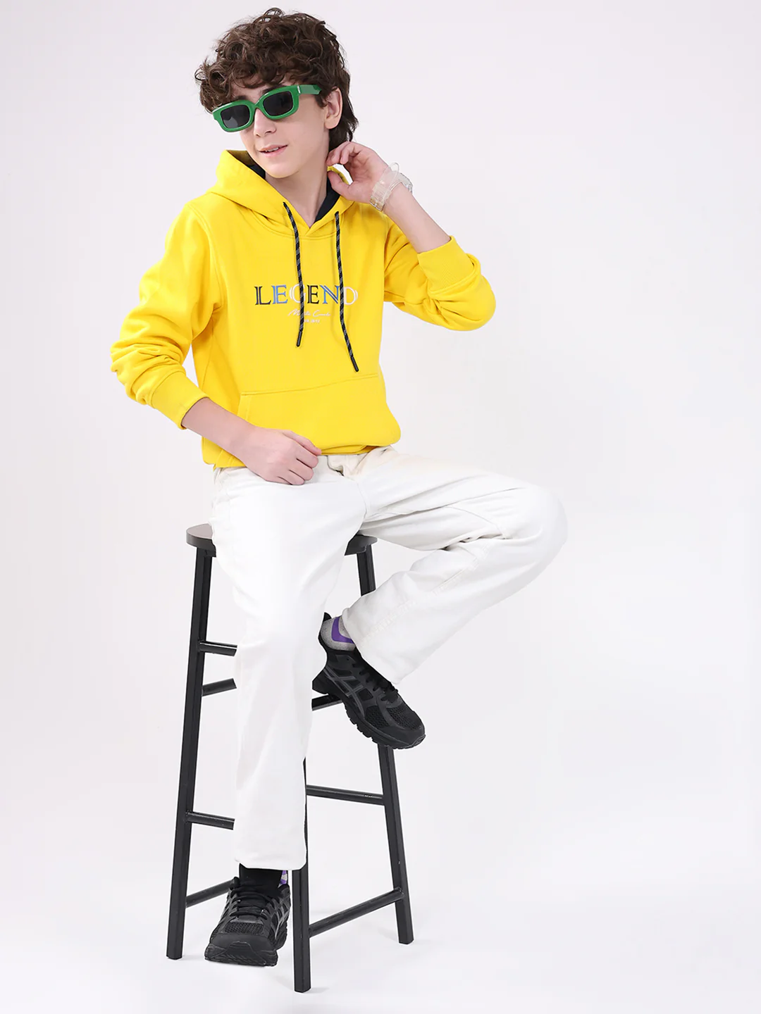 Boys Yellow Printed Hooded Full Sleeve Sweatshirt - Image 2