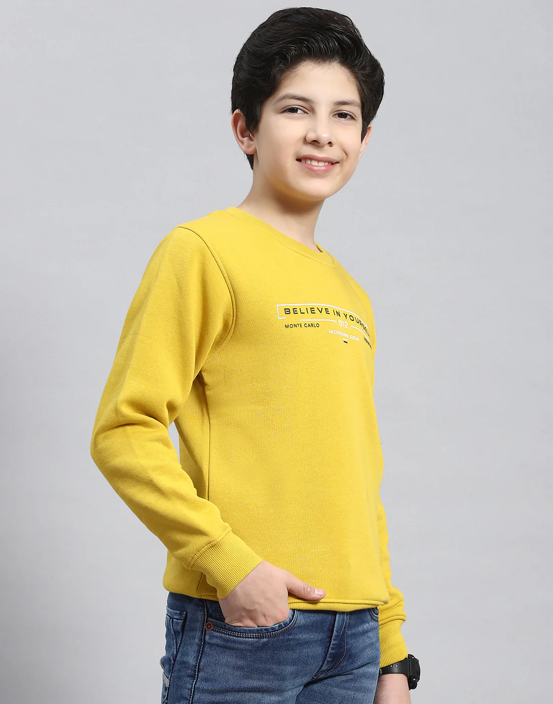 Boys Yellow Printed Round Neck Full Sleeve Sweatshirt - Image 4
