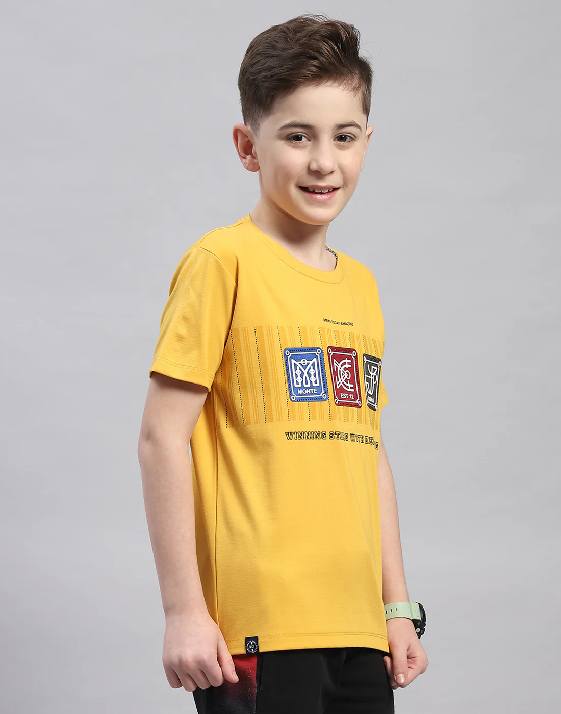 Boys Yellow Printed Round Neck Half Sleeve T-Shirt - Image 4