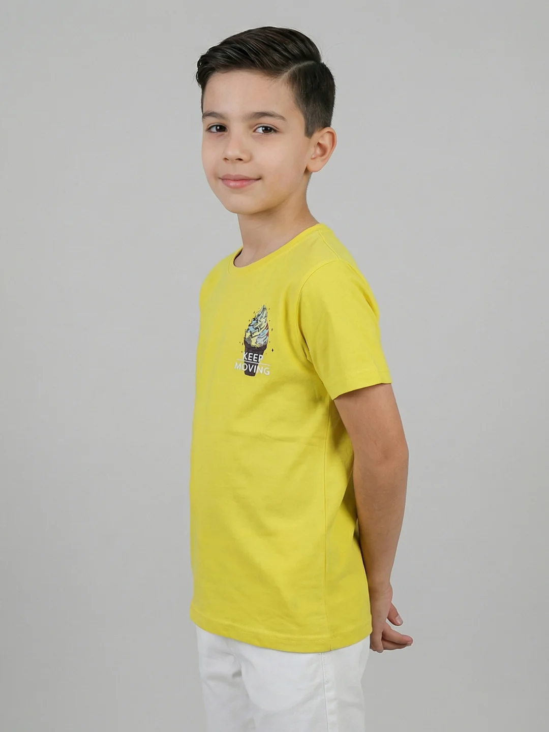 Boys Yellow Printed Round Neck Half Sleeve T-Shirt - Image 3