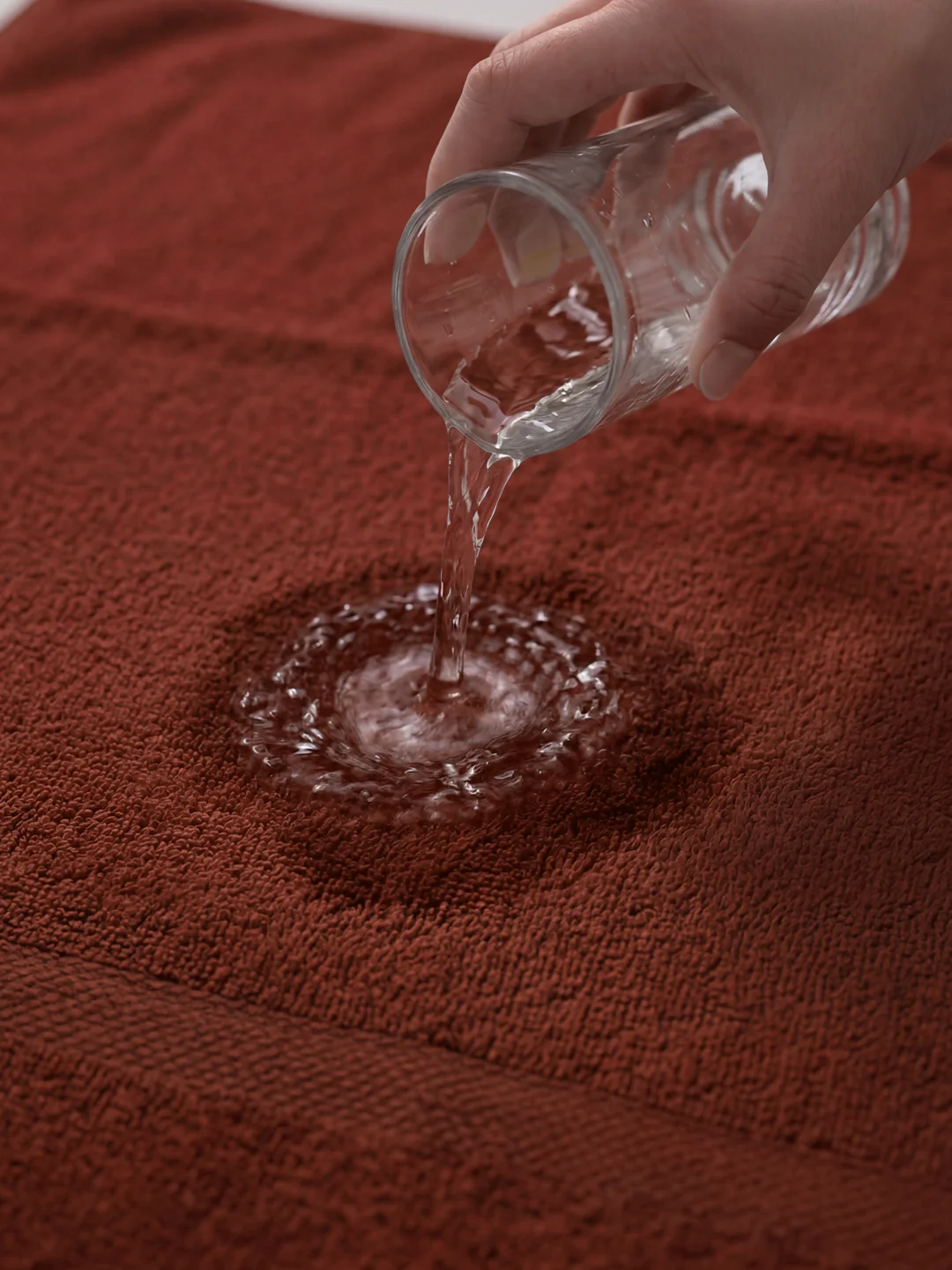 Essential Brick Red 100% Cotton Solid 380 GSM Bath Towel Super Charm 1 Pc Pvc Pack - Image 3