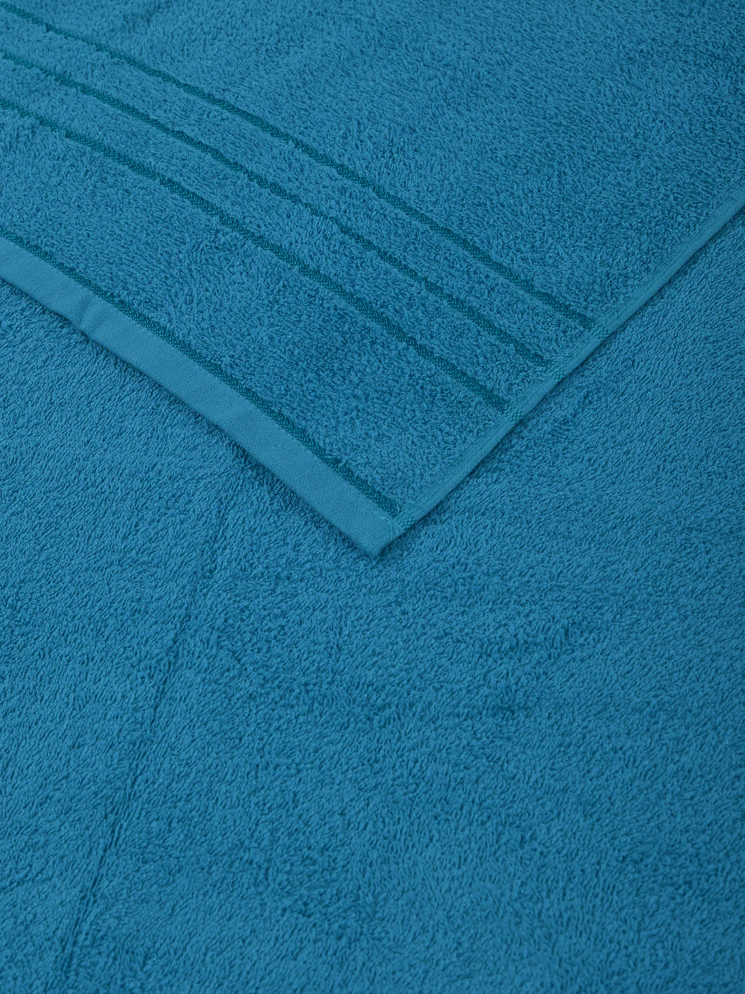 Essential Turquoise Blue 100% Cotton Solid 340 GSM Bath Towel Soho Small 1 Pc Pvc Pack - Image 6