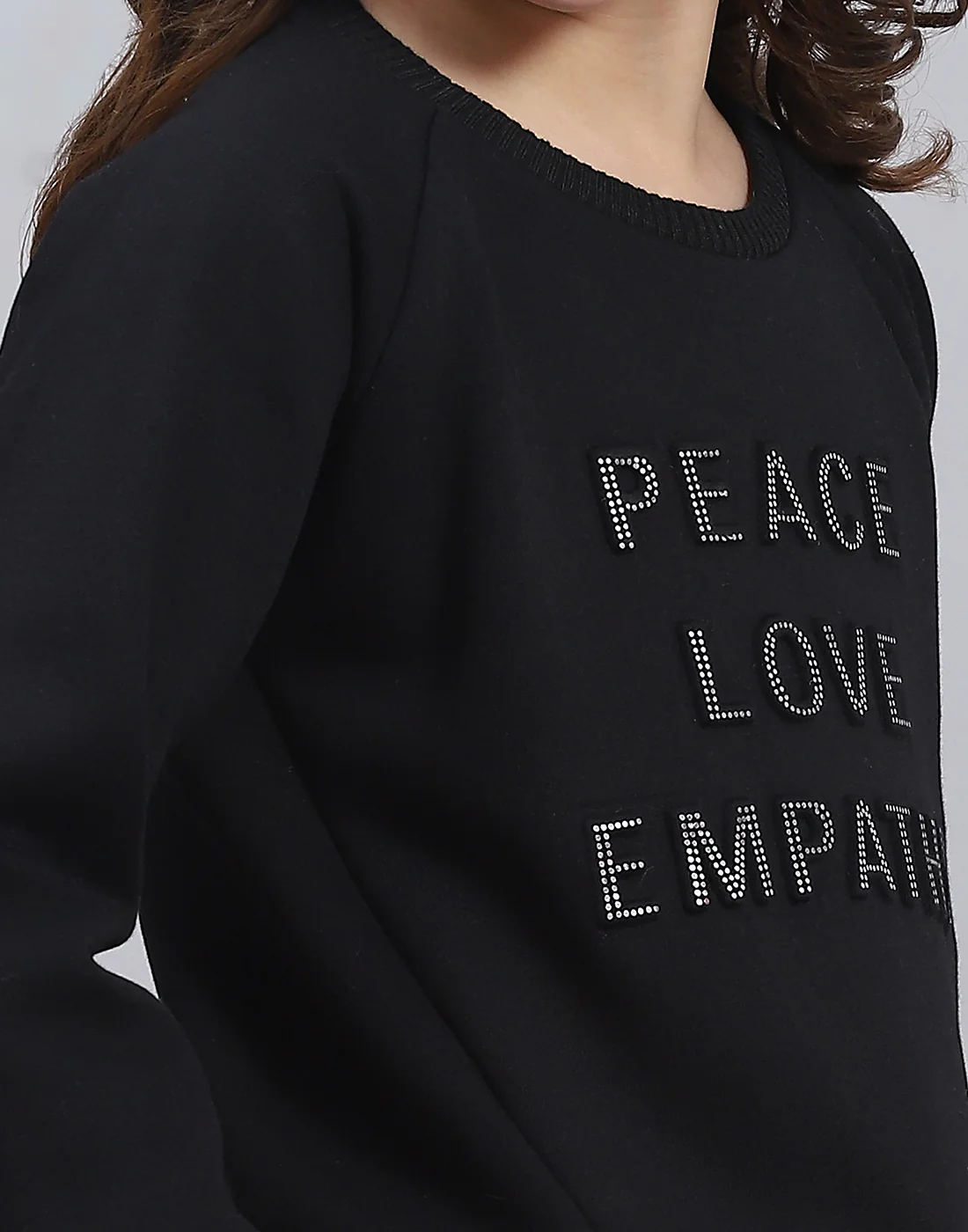 Girls Black Printed Round Neck Full Sleeve Sweatshirt - Image 6