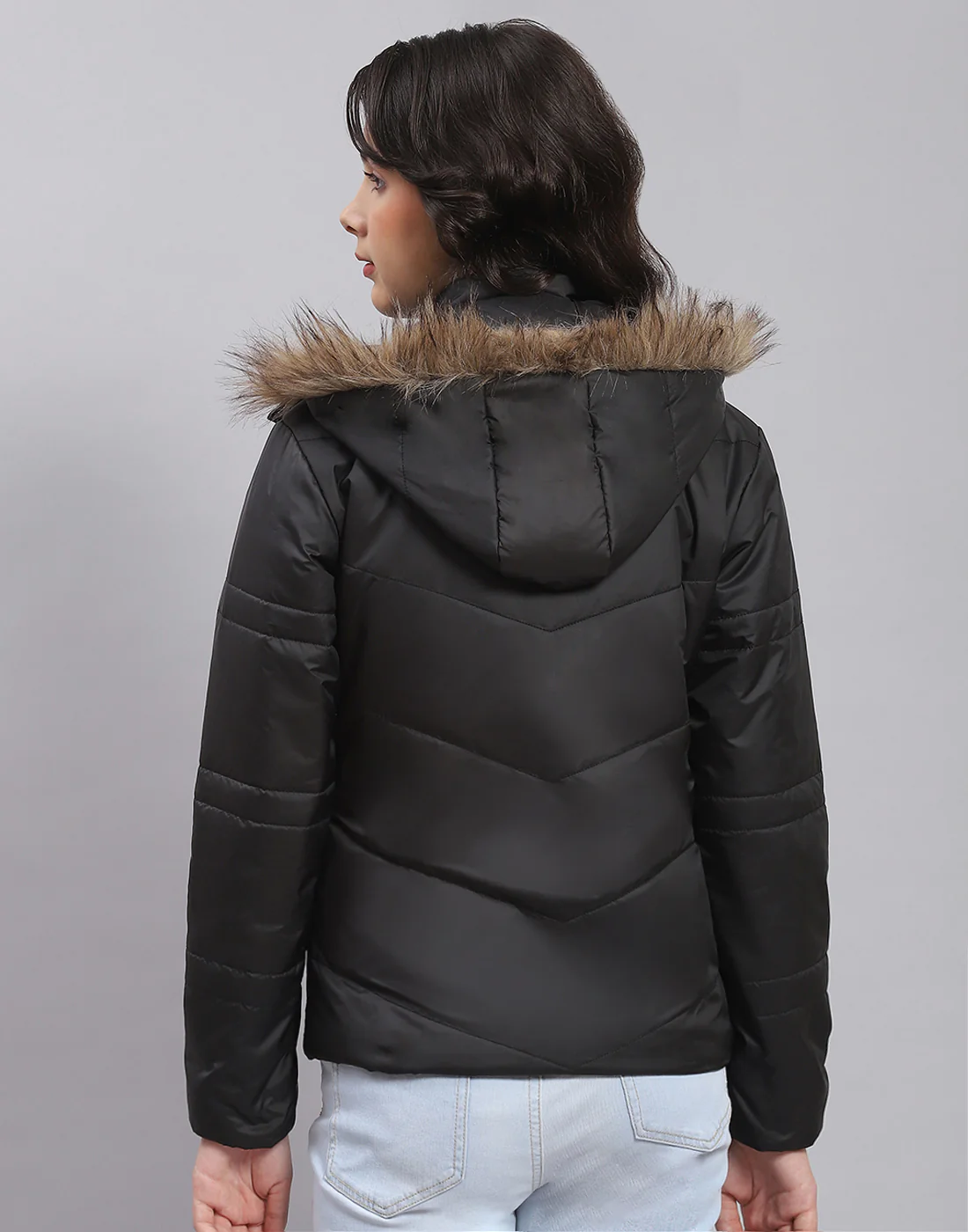Girls Black Solid Hooded Full Sleeve Girls Jacket - Image 5