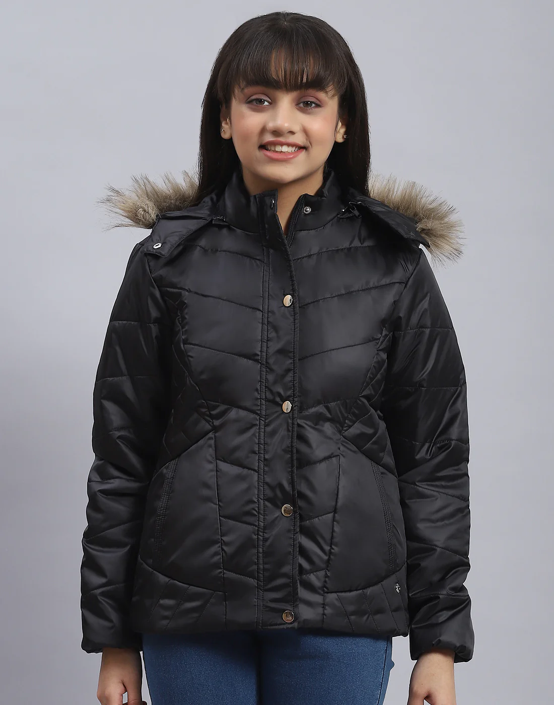 Girls Black Solid Hooded Full Sleeve Girls Jacket - Image 3