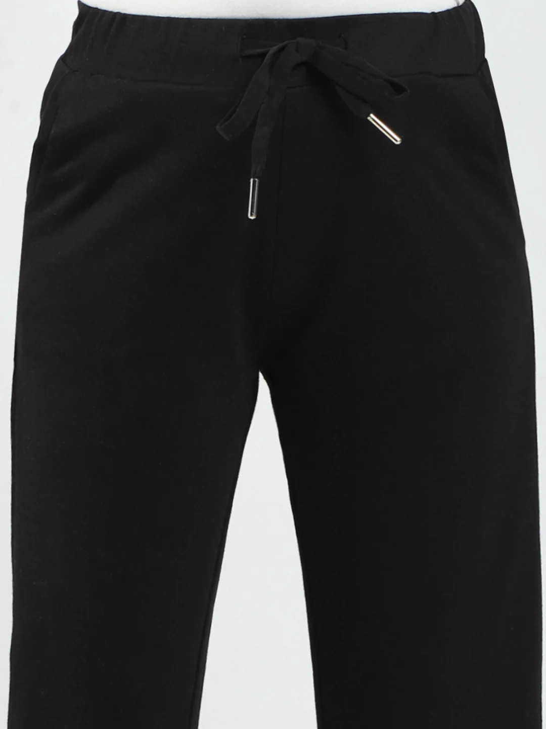 Girls Black Solid Regular Fit Capri - Image 6
