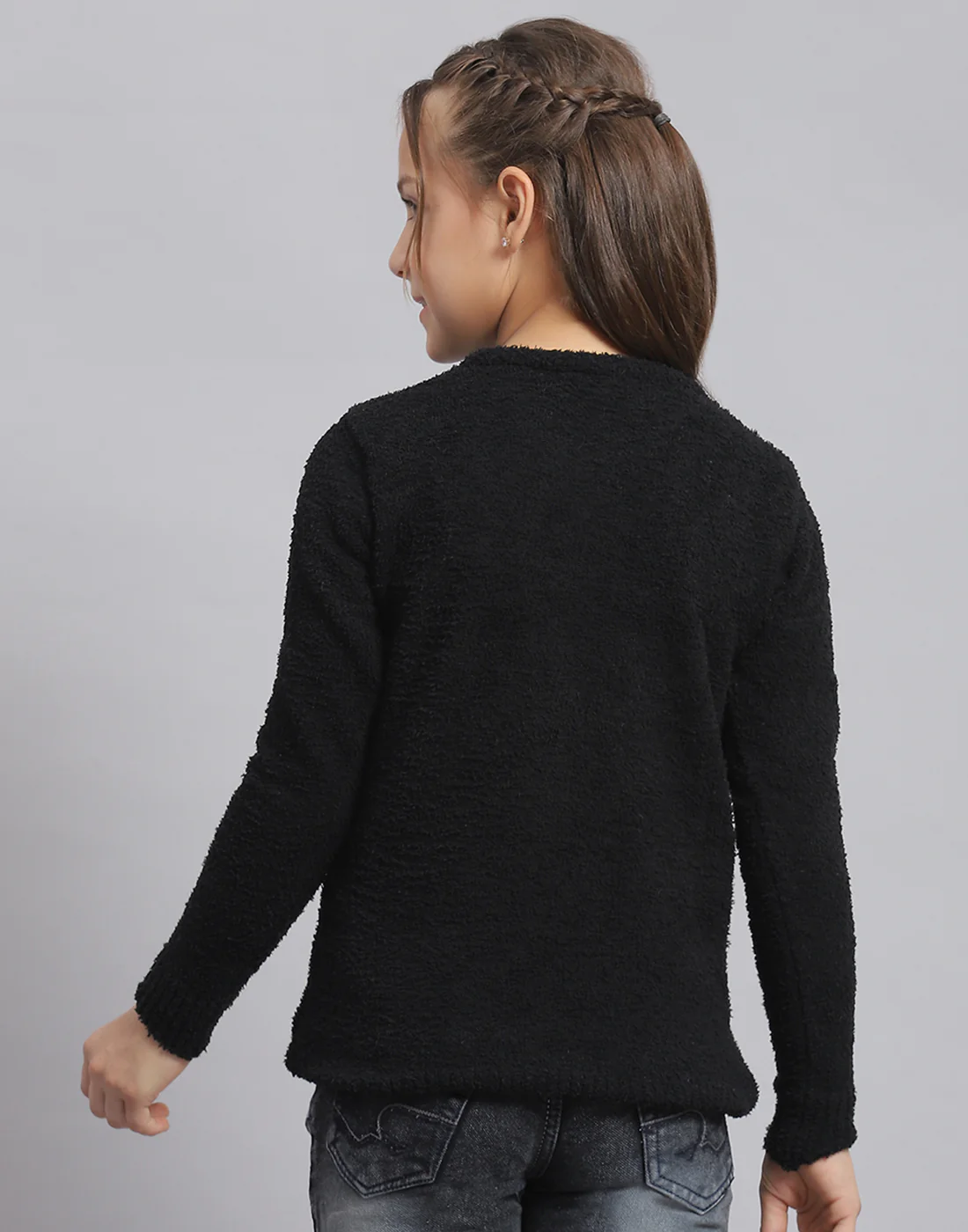 Girls Black Solid Round Neck Full Sleeve Sweater - Image 6