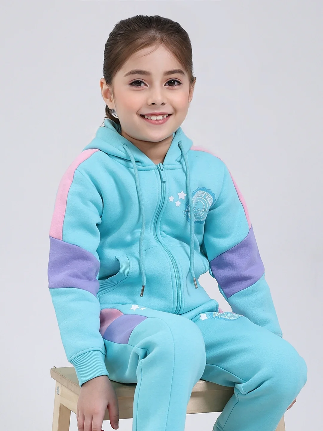 Girls Blue Printed Hooded Full Sleeve Tracksuit - Image 6