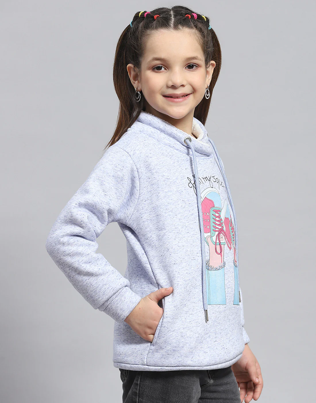 Girls Blue Printed Round Neck Full Sleeve Sweatshirt - Image 4
