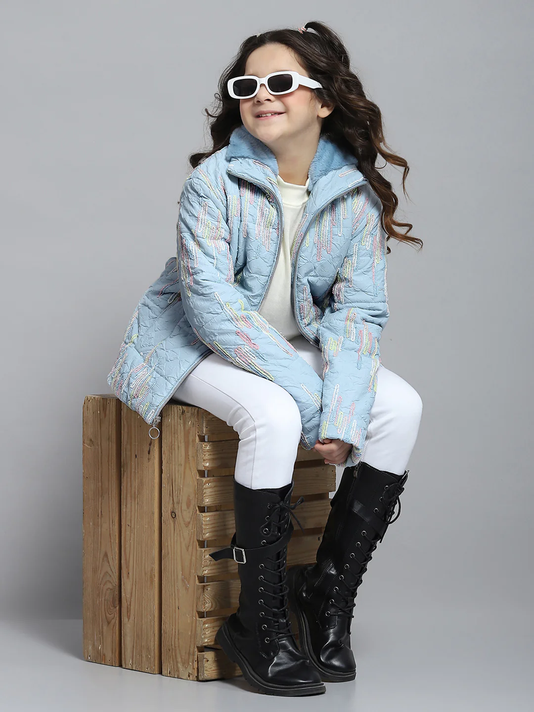Girls Blue Self Design Collar Full Sleeve Jacket - Image 2