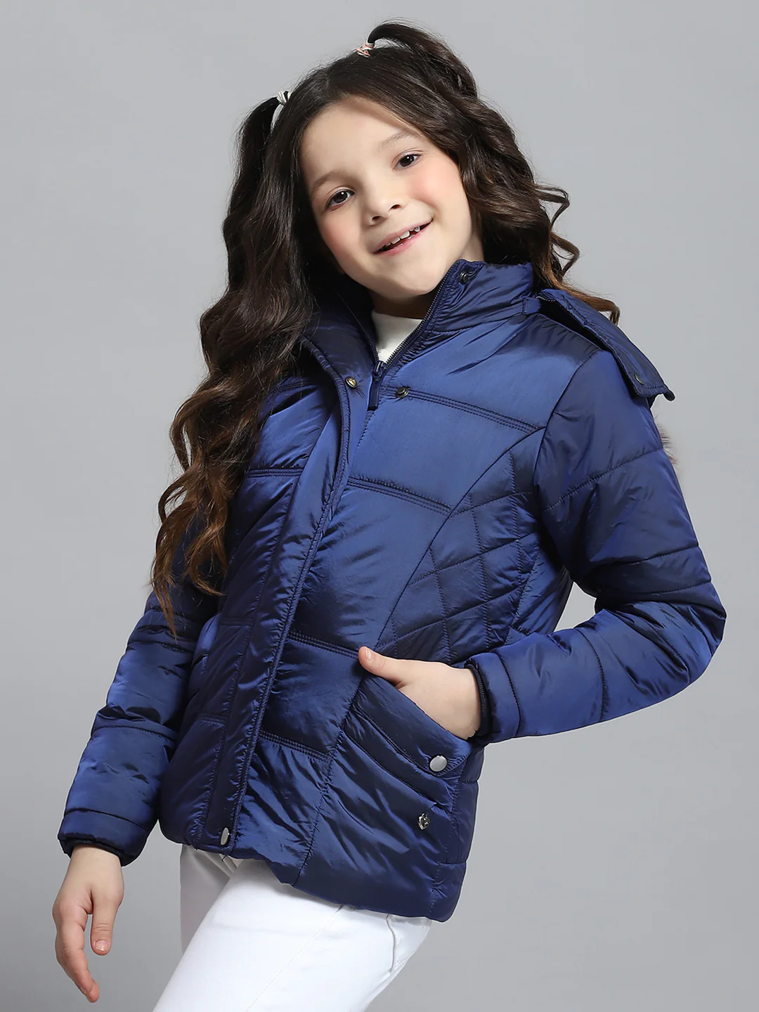 Girls Blue Solid Hooded Full Sleeve Jacket - Image 3