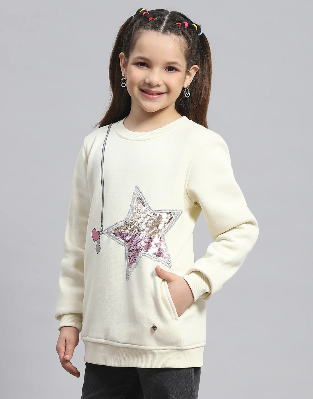 Girls Cream Embellished Round Neck Full Sleeve Sweatshirt - Image 3