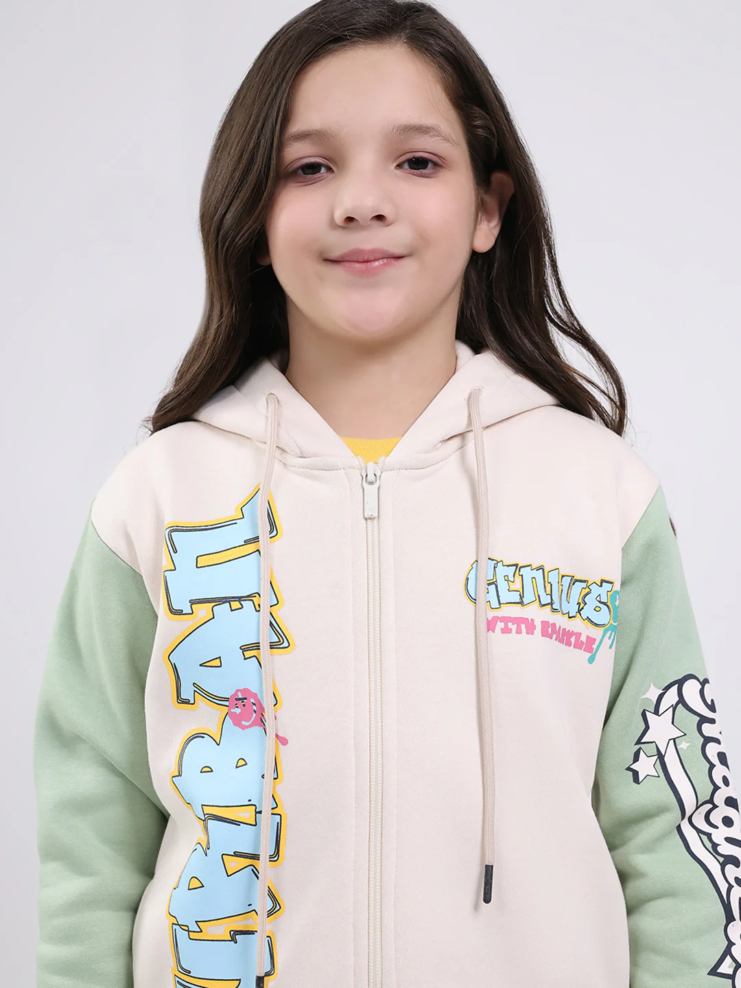 Girls Cream Printed Hooded Full Sleeve Sweatshirt - Image 6