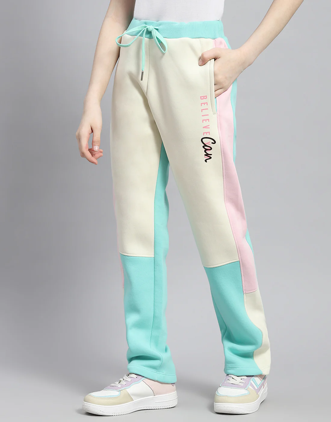 Girls Cream Printed Hooded Full Sleeve Tracksuit - Image 8
