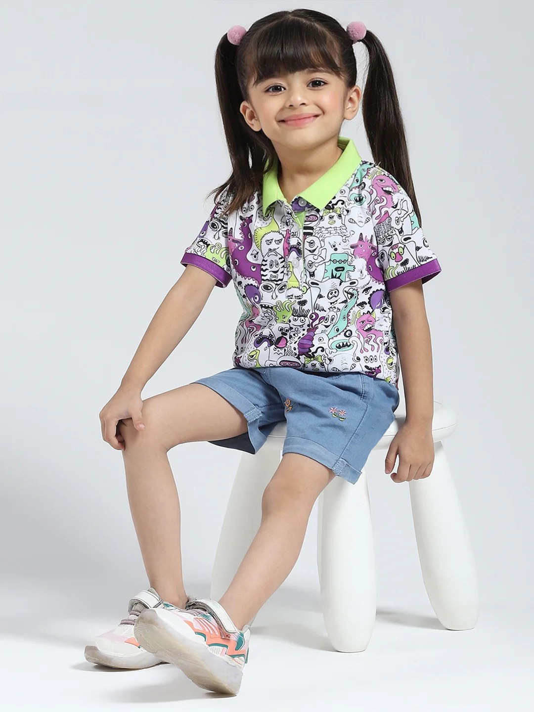 Girls Green Printed Collar Half Sleeve T-Shirt - Image 2