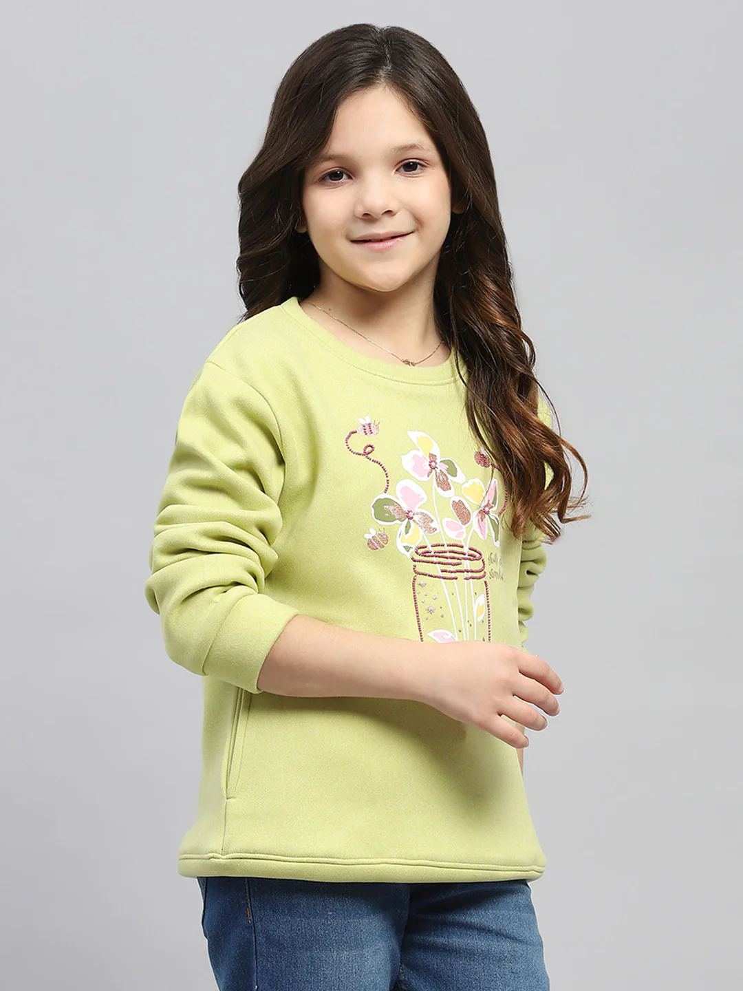 Girls Green Printed Round Neck Full Sleeve Sweatshirt - Image 4