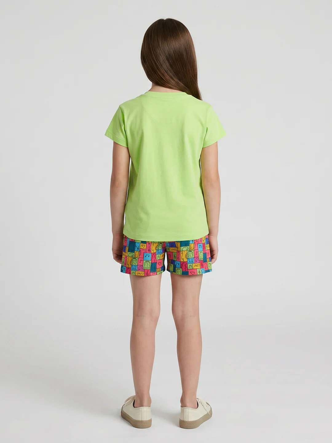 Girls Green Printed Round Neck Half Sleeve Shorts Set - Image 4