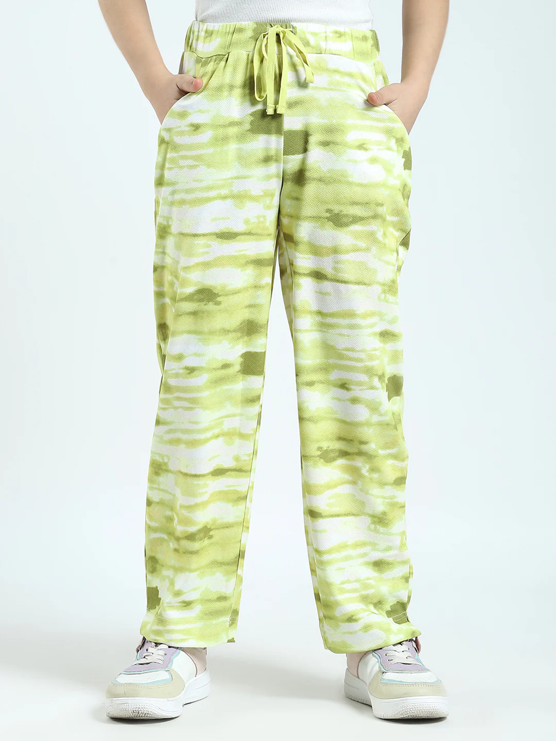 Girls Green Printed Round Neck Half Sleeve Cords Set - Image 6