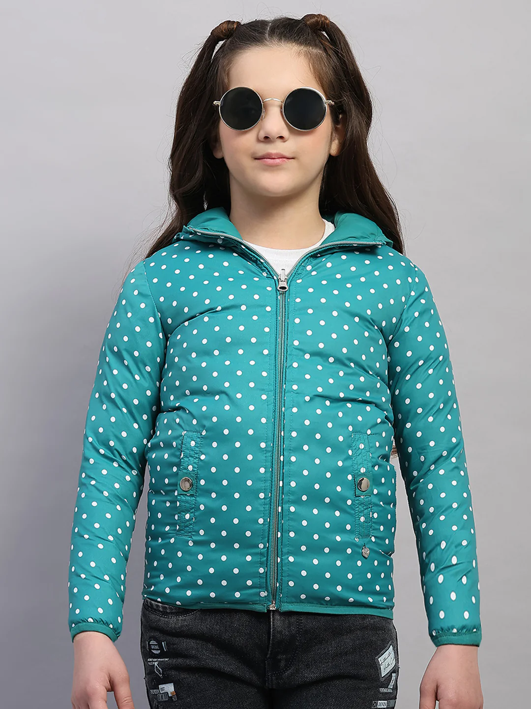 Girls Green Solid Hooded Full Sleeve Reversible Jacket - Image 6
