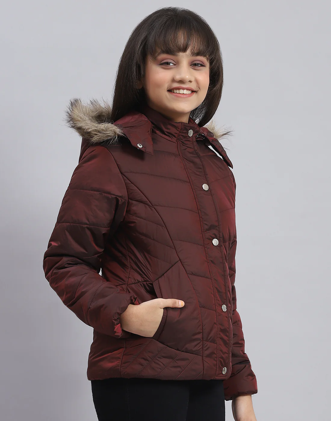 Girls Maroon Solid Hooded Full Sleeve Girls Jacket - Image 3