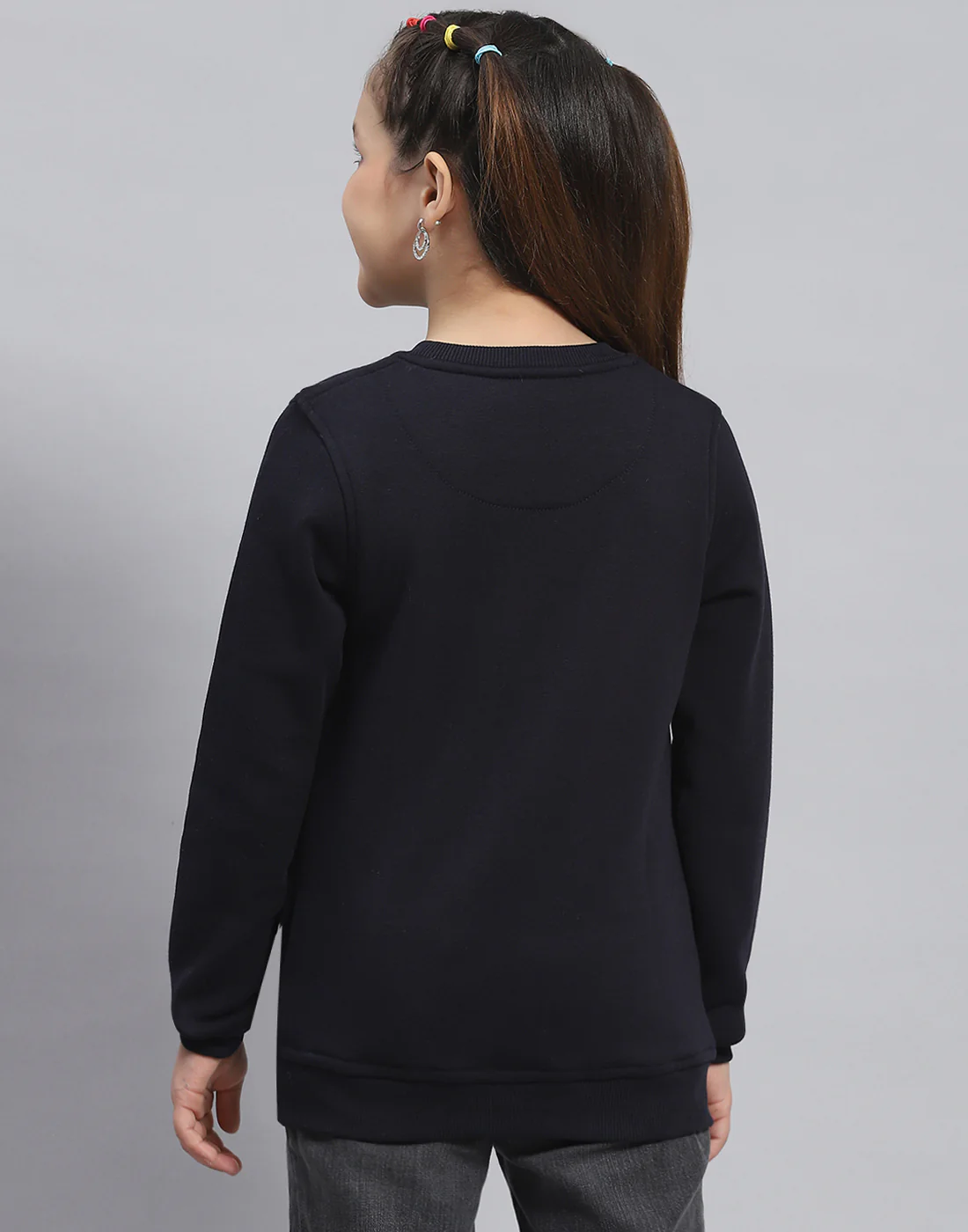 Girls Navy Blue Embellished Round Neck Full Sleeve Sweatshirt - Image 5