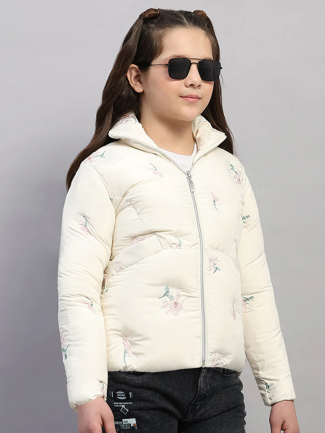 Girls Off White Embroidered Collar Full Sleeve Jacket - Image 4