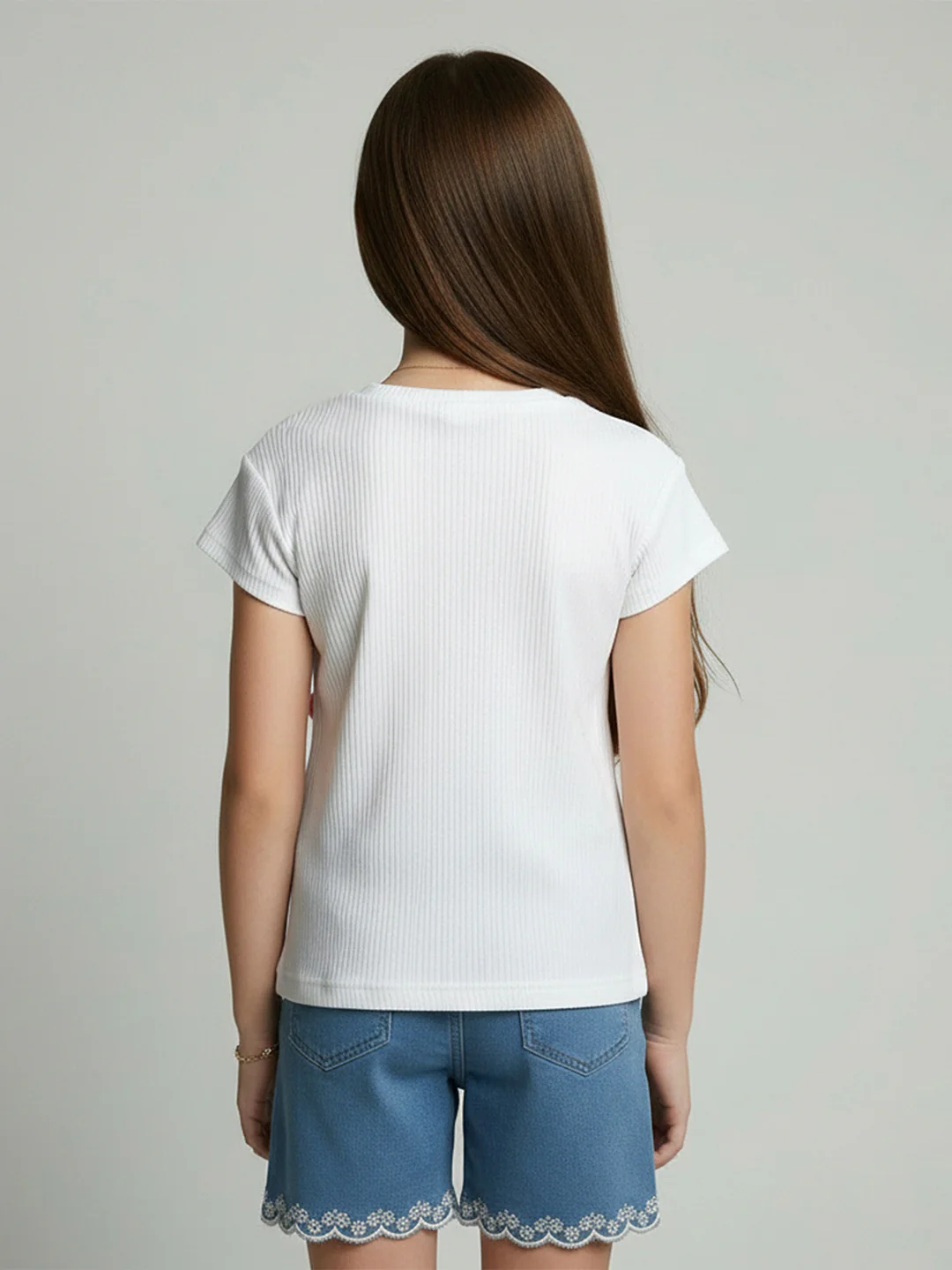 Girls Off White Self Design Round Neck Half Sleeve Top - Image 4