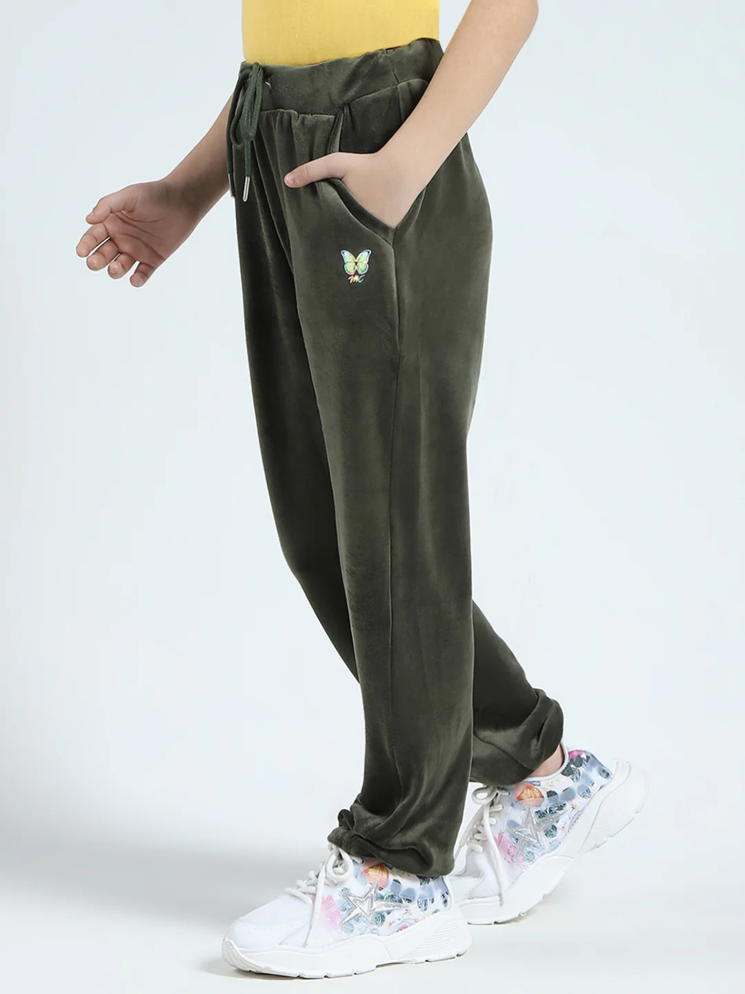 Girls Olive Solid Regular Fit Lower - Image 3