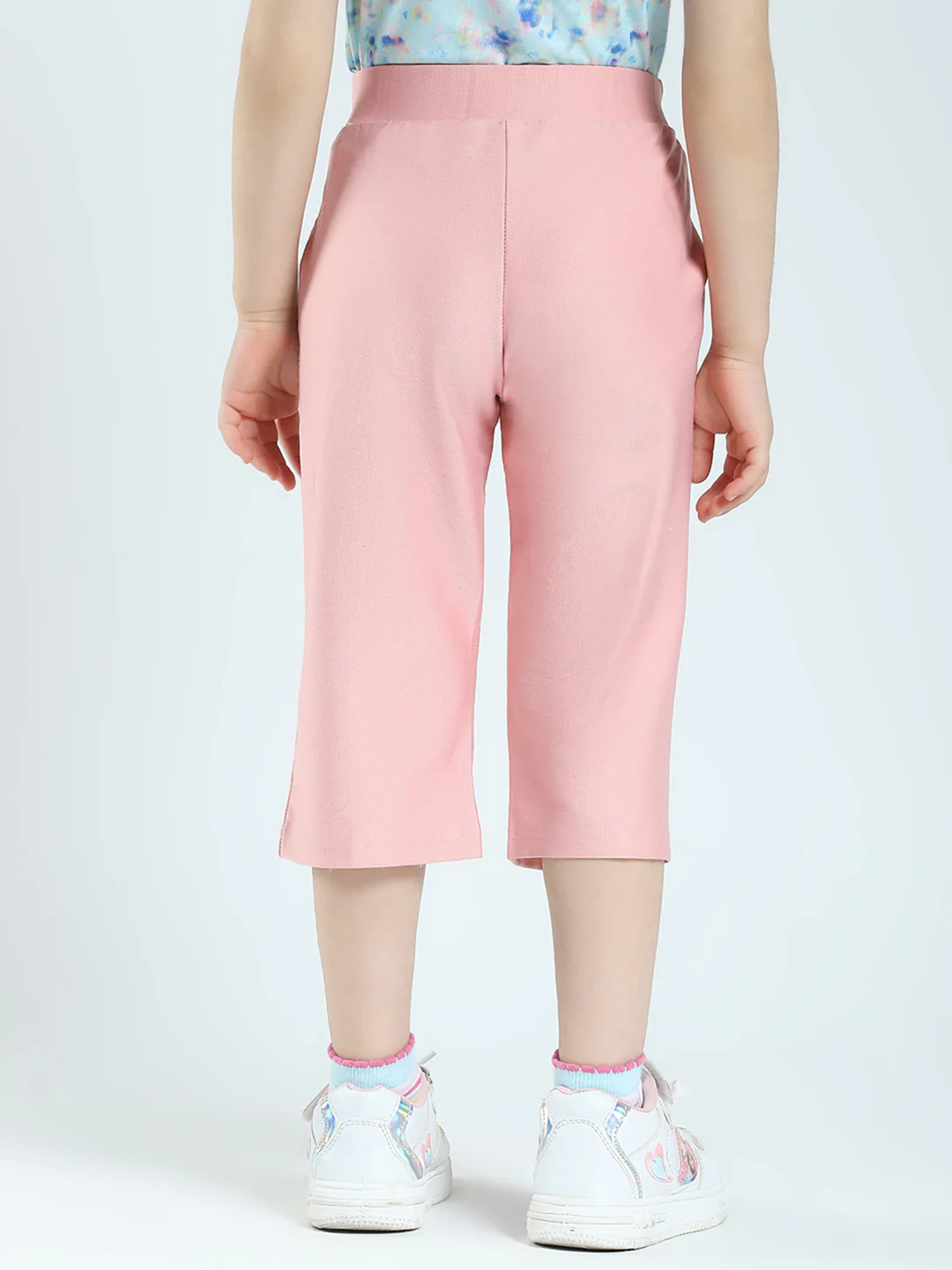 Girls Peach Printed Regular Fit Capri - Image 5