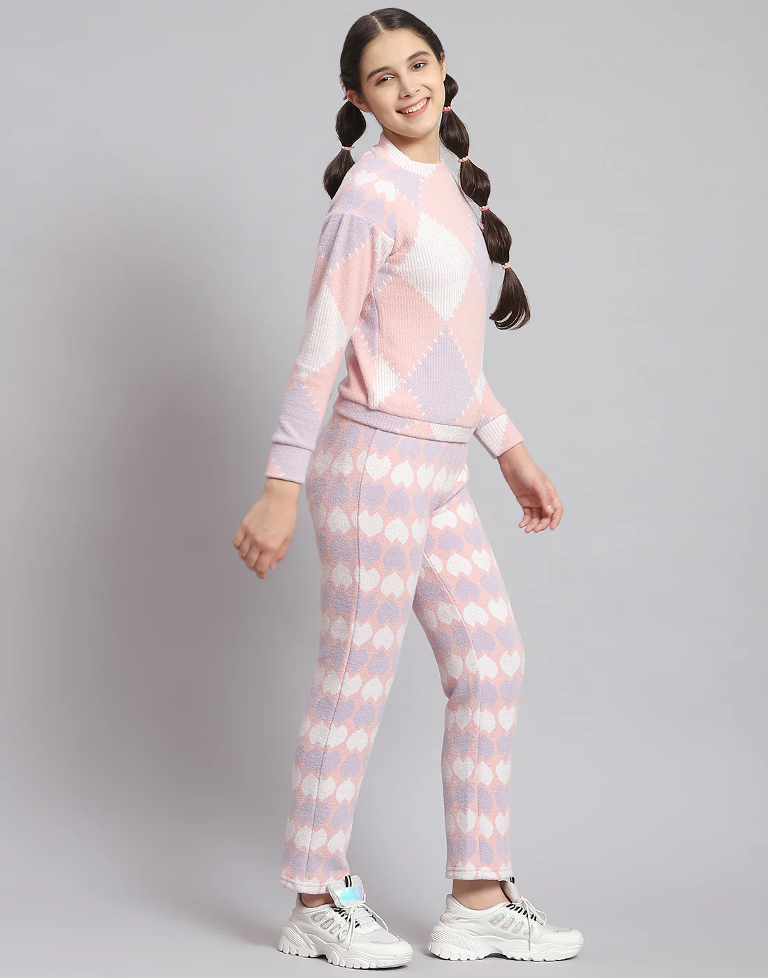 Girls Peach Self Design T Neck Full Sleeve Cords Set - Image 4