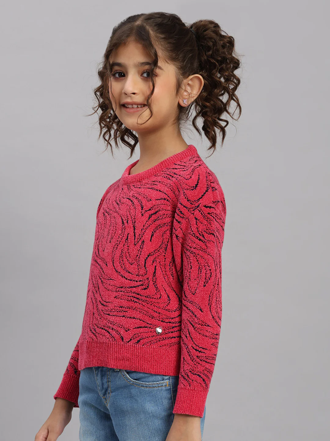 Girls Pink Self Design Round Neck Full Sleeve Pullover - Image 3