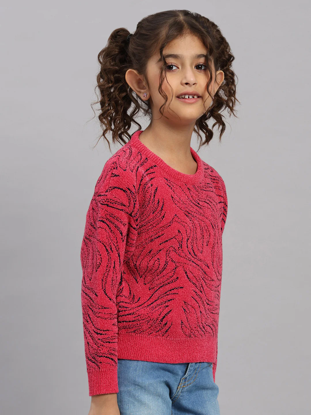 Girls Pink Self Design Round Neck Full Sleeve Pullover - Image 4