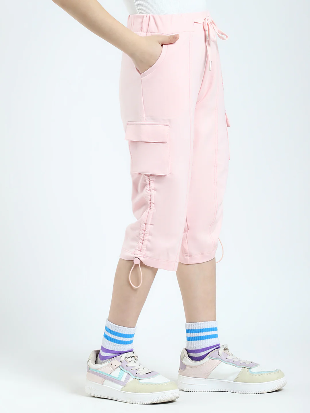 Girls Pink Solid Regular Fit Capri - Image 4