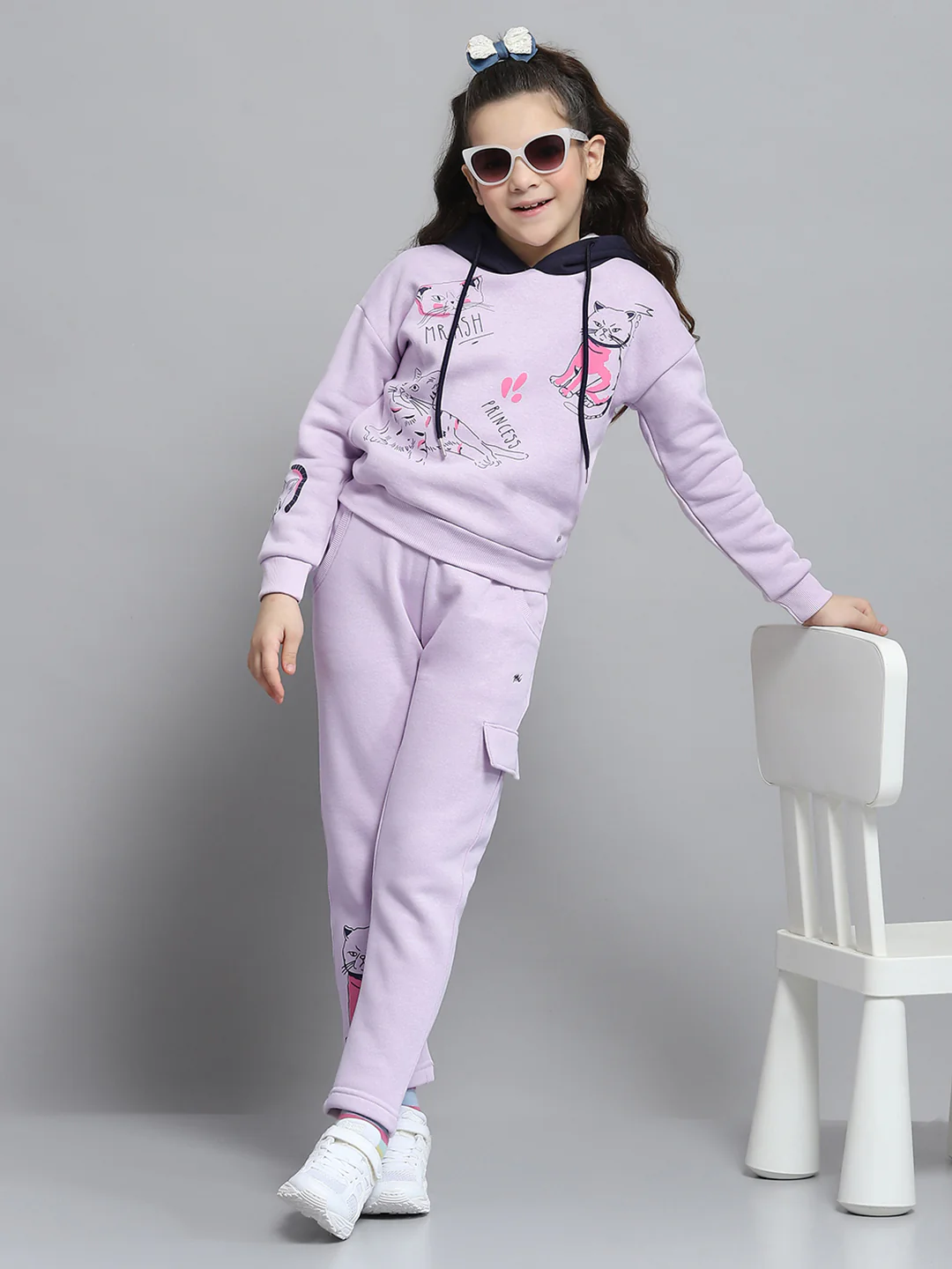 Girls Purple Printed Hooded Full Sleeve Tracksuit - Image 2