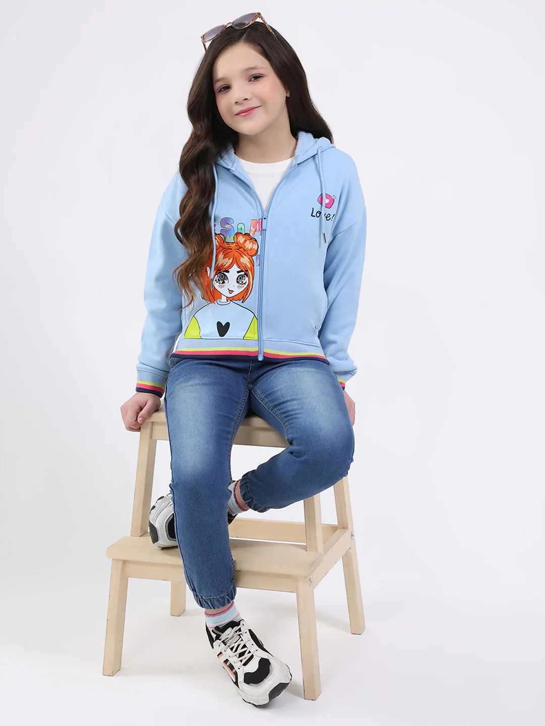Girls Sky Blue Printed Hooded Full Sleeve Sweatshirt - Image 2
