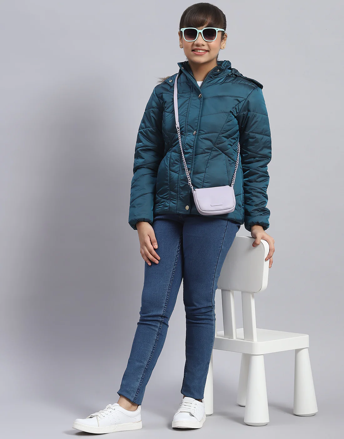 Girls Teal Blue Solid Hooded Full Sleeve Girls Jacket - Image 2