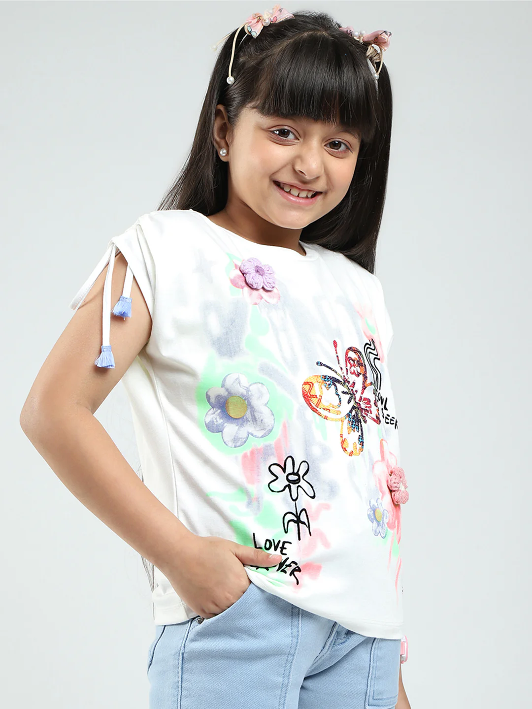 Girls White Printed Round Neck Half Sleeve Top - Image 4