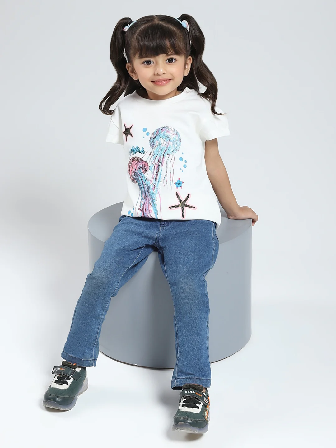 Girls White Printed Round Neck Half Sleeve Top - Image 2