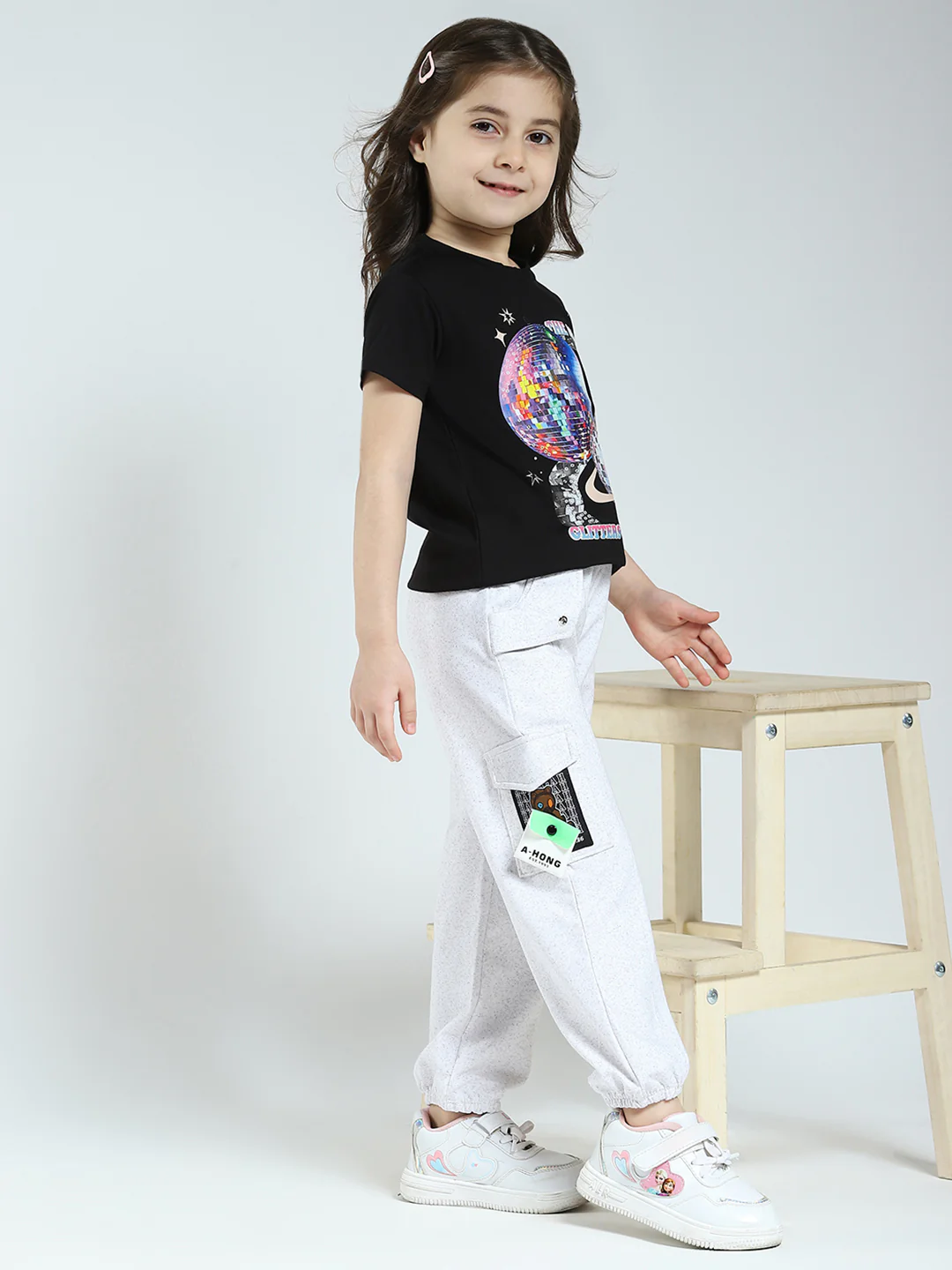 Girls White Solid Regular Fit Lower - Image 2