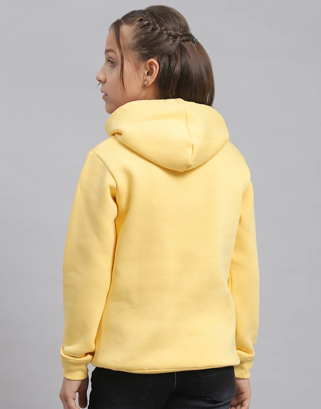 Girls Yellow Printed Hooded Full Sleeve Sweatshirt - Image 5