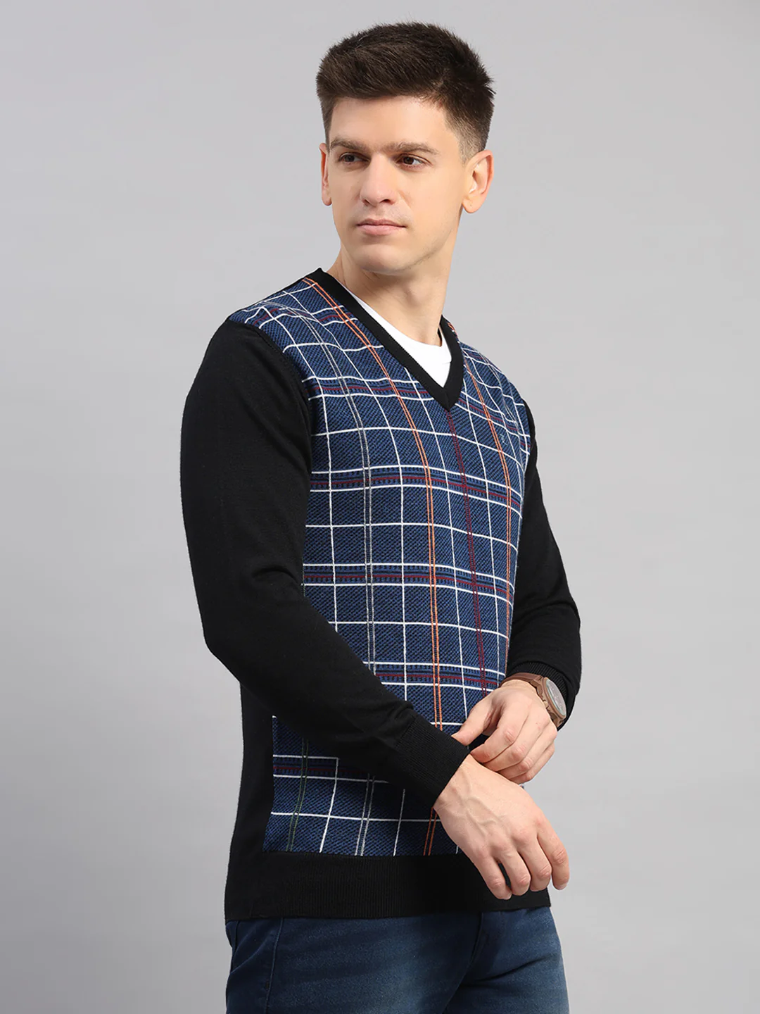 Luxuria Men Black Printed V Neck Full Sleeve Pullover - Image 4