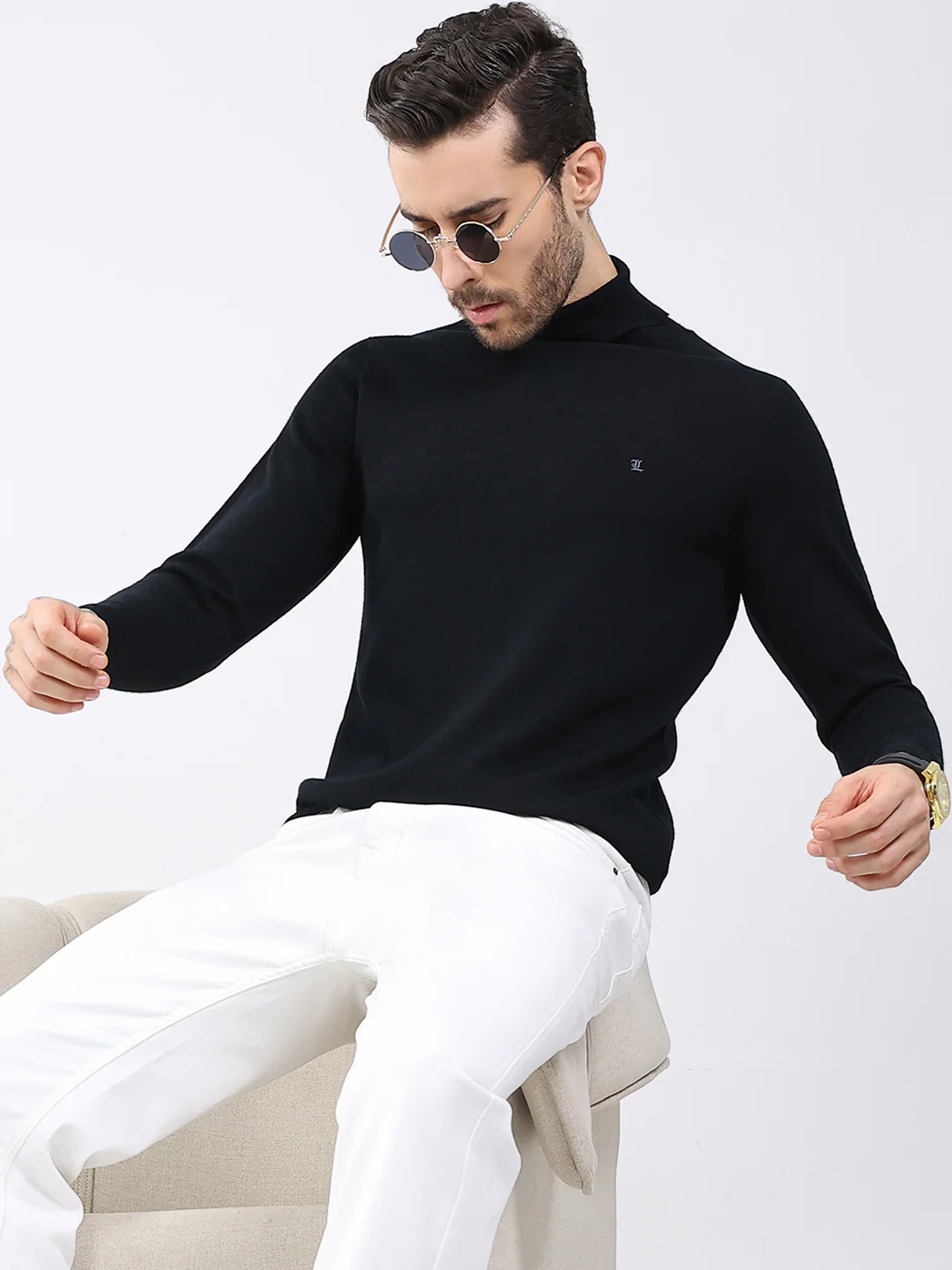 Luxuria Men Black Solid High Neck Full Sleeve Pullover - Image 6