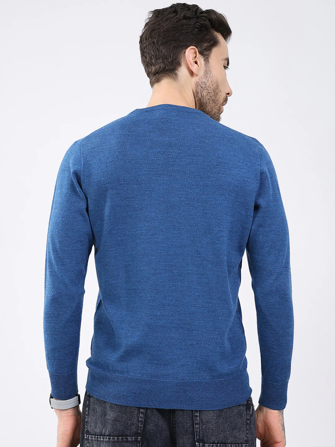 Luxuria Men Blue Solid Round Neck Full Sleeve Pullover - Image 5