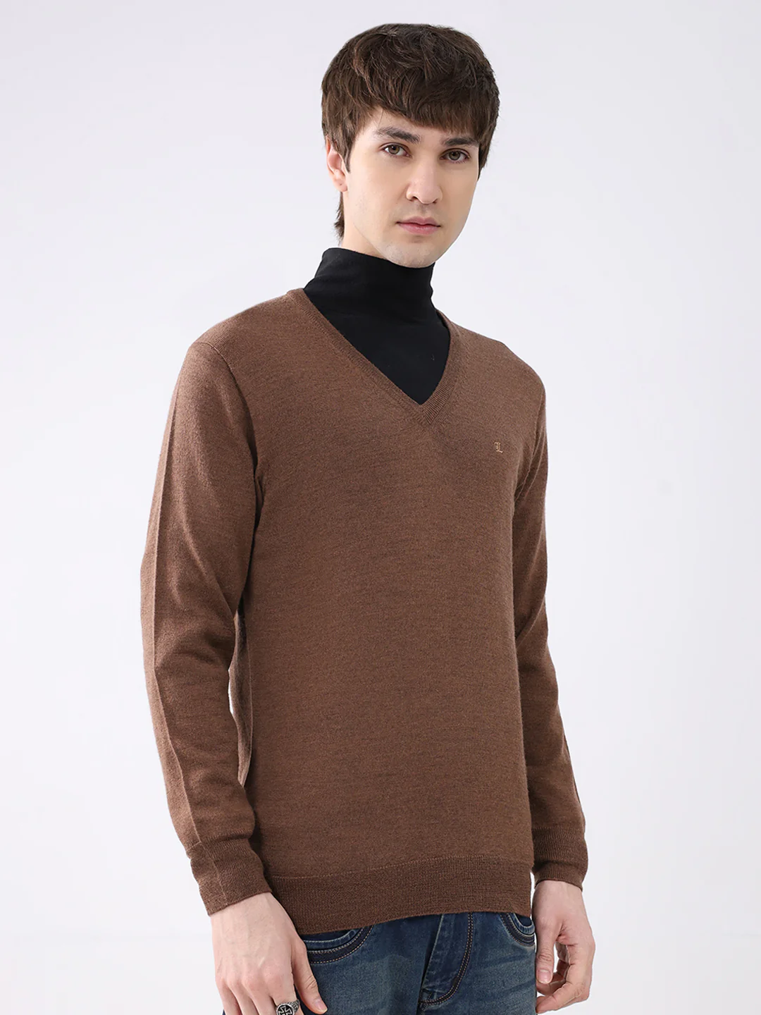 Luxuria Men Brown Solid V Neck Full Sleeve Pullover - Image 4