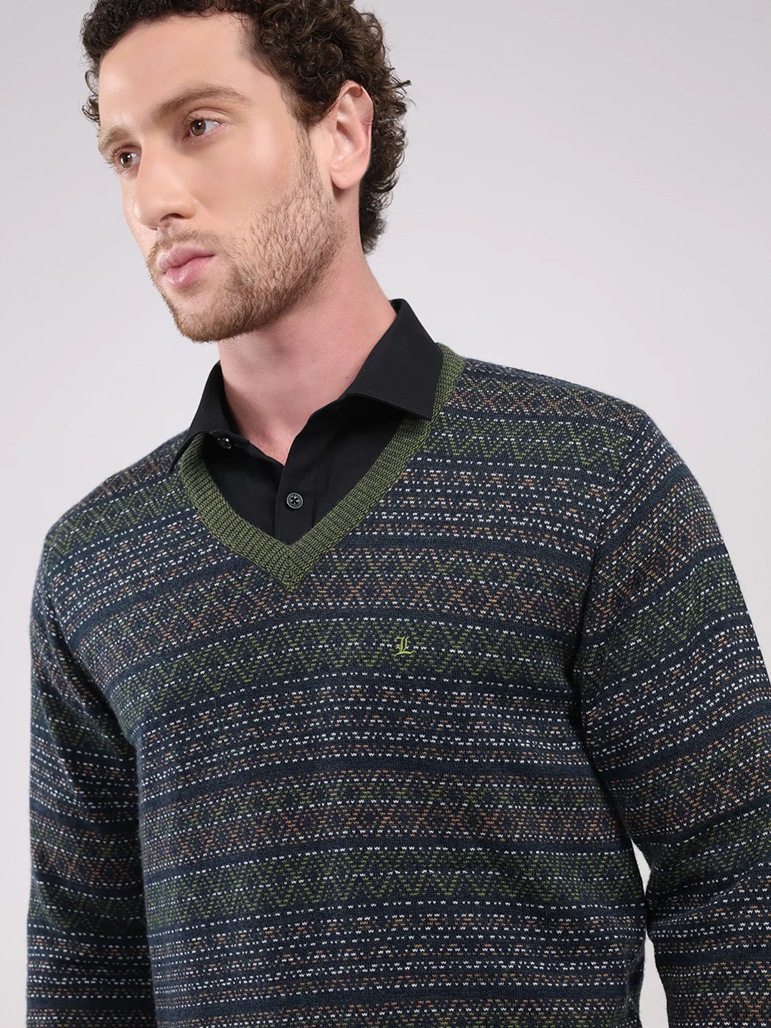 Luxuria Men Green Printed V Neck Full Sleeve Pullover - Image 7
